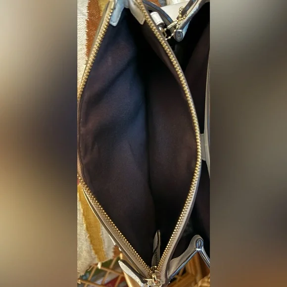 Coach Christie Signature Logo Small Shoulder Bag Carryall Tote - Picture 11 of 15